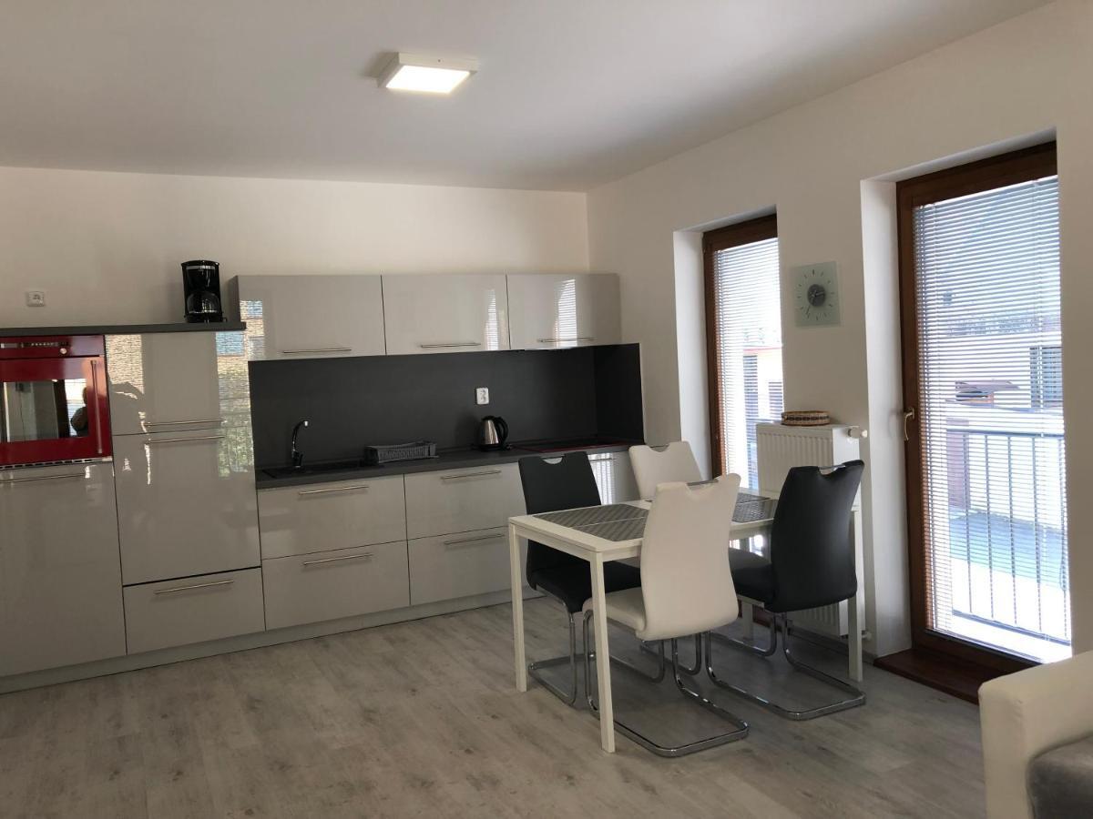 Apartmany Sofia Kamenice Nad Lipou Ngoại thất bức ảnh